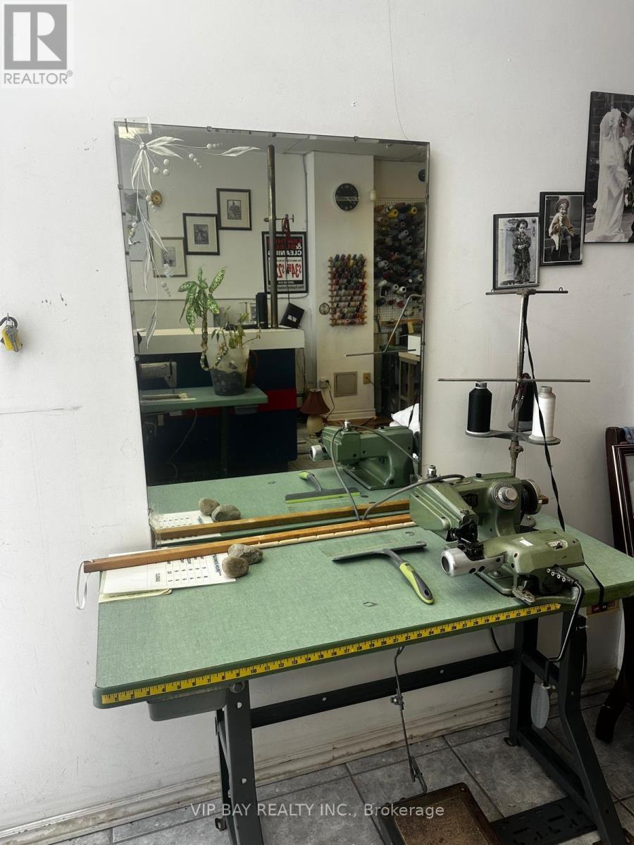 100 - 10330 Yonge Street, Richmond Hill, Ontario  L4C 5N1 - Photo 4 - N12790798