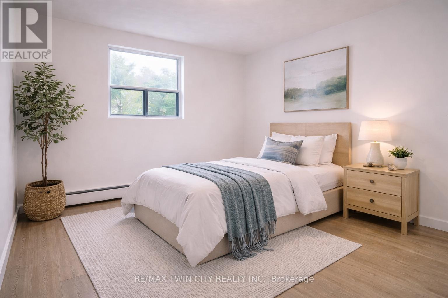 19 - 15 Kappele Circle, Stratford, Ontario  N5A 5M1 - Photo 3 - X12790790