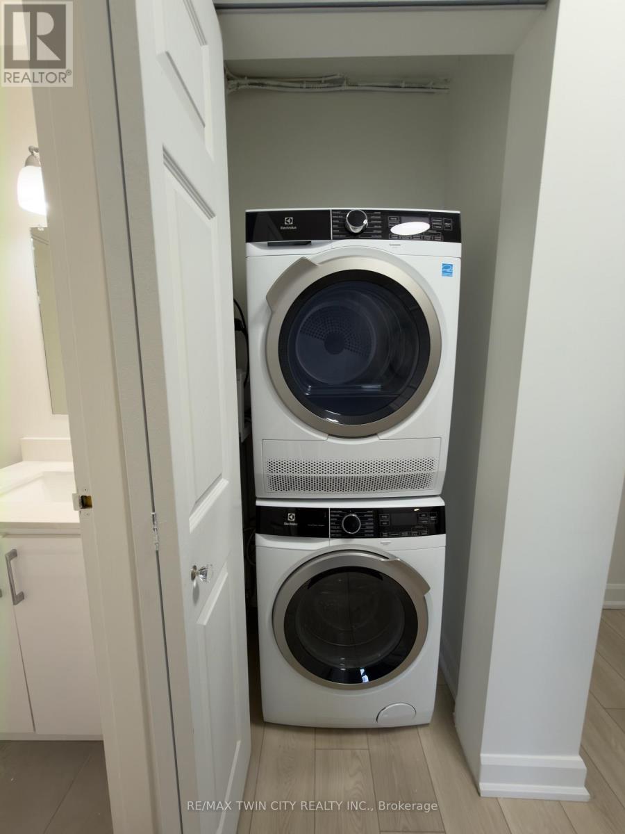 19 - 15 Kappele Circle, Stratford, Ontario  N5A 5M1 - Photo 8 - X12790790