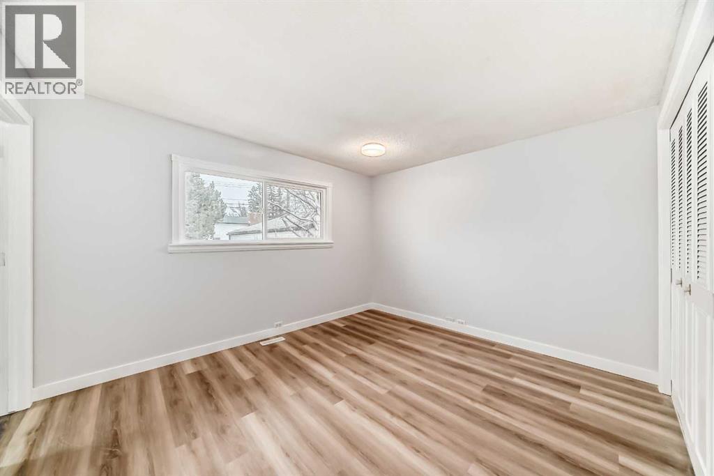 307 Huntridge Road Ne, Calgary, Alberta  T2K 4B8 - Photo 21 - A2272014