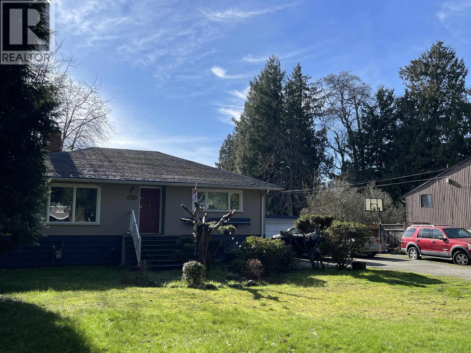 5214 12 Avenue, Delta, British Columbia  V4M 2A8 - Photo 2 - R3077737