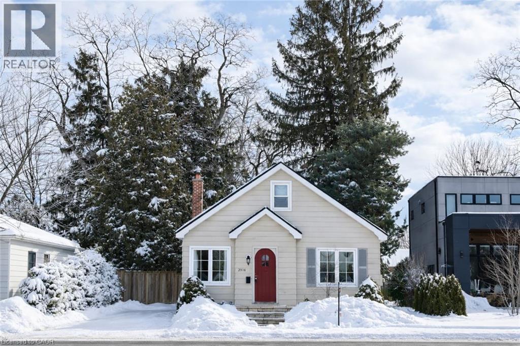 2316 NEW Street, Burlington, Ontario