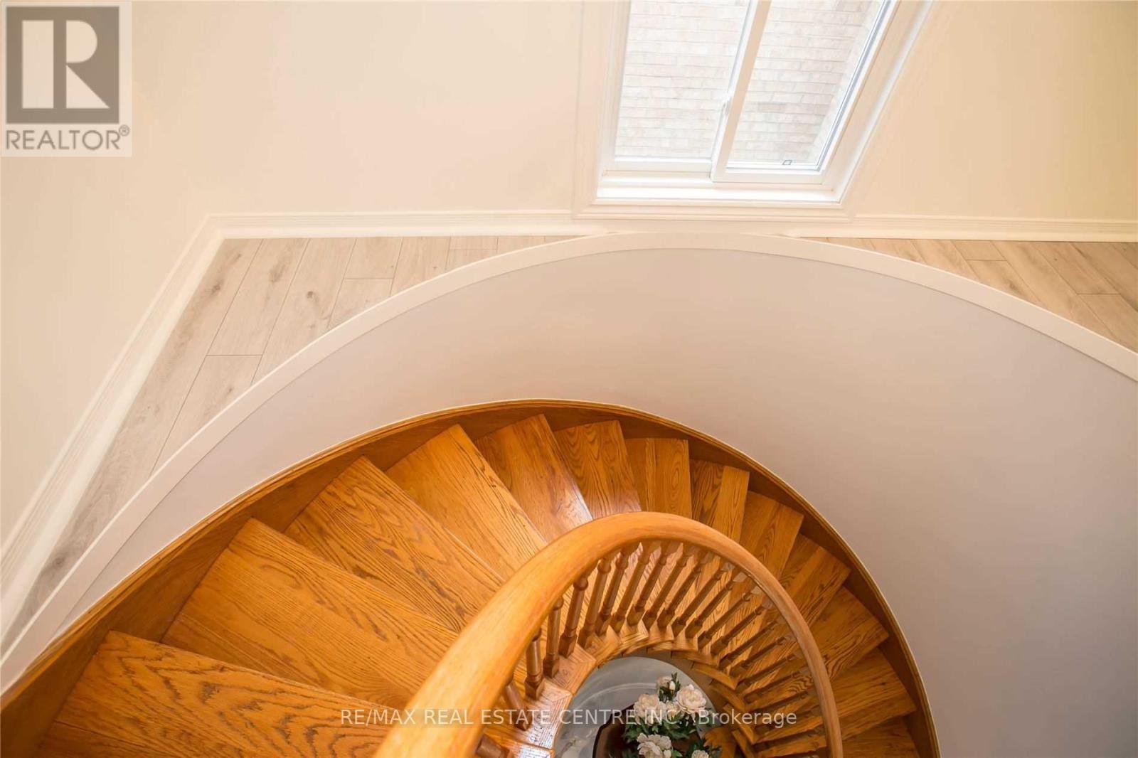 6361 Longspur Road, Mississauga, Ontario  L5N 6H1 - Photo 20 - W12790806