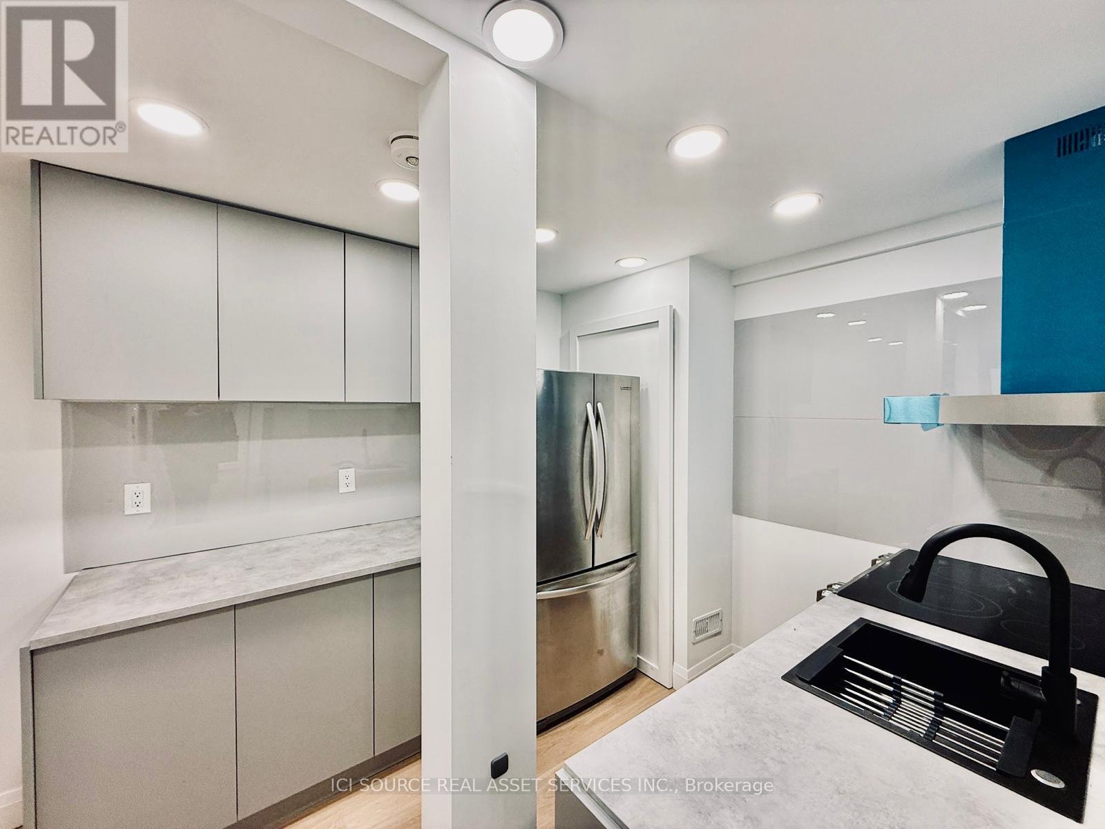 1 - 3186 Hines Drive, Oakville, Ontario  L6M 0Z9 - Photo 10 - W12790414