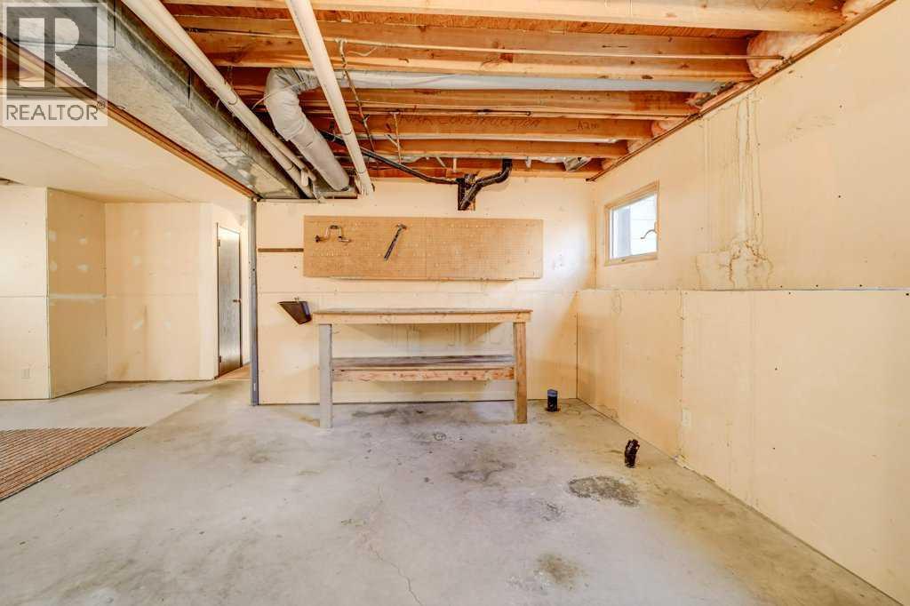 15 Cambridge Road W, Lethbridge, Alberta  T1K 4V7 - Photo 18 - A2282994