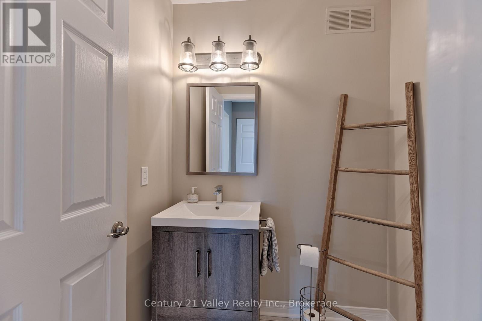 5421 Carp Road, Ottawa, Ontario  K0A 2H0 - Photo 42 - X12790830