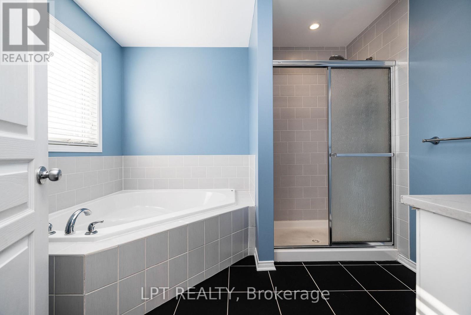 521 Pepperville Crescent, Ottawa, Ontario  K2M 0E5 - Photo 17 - X12790824