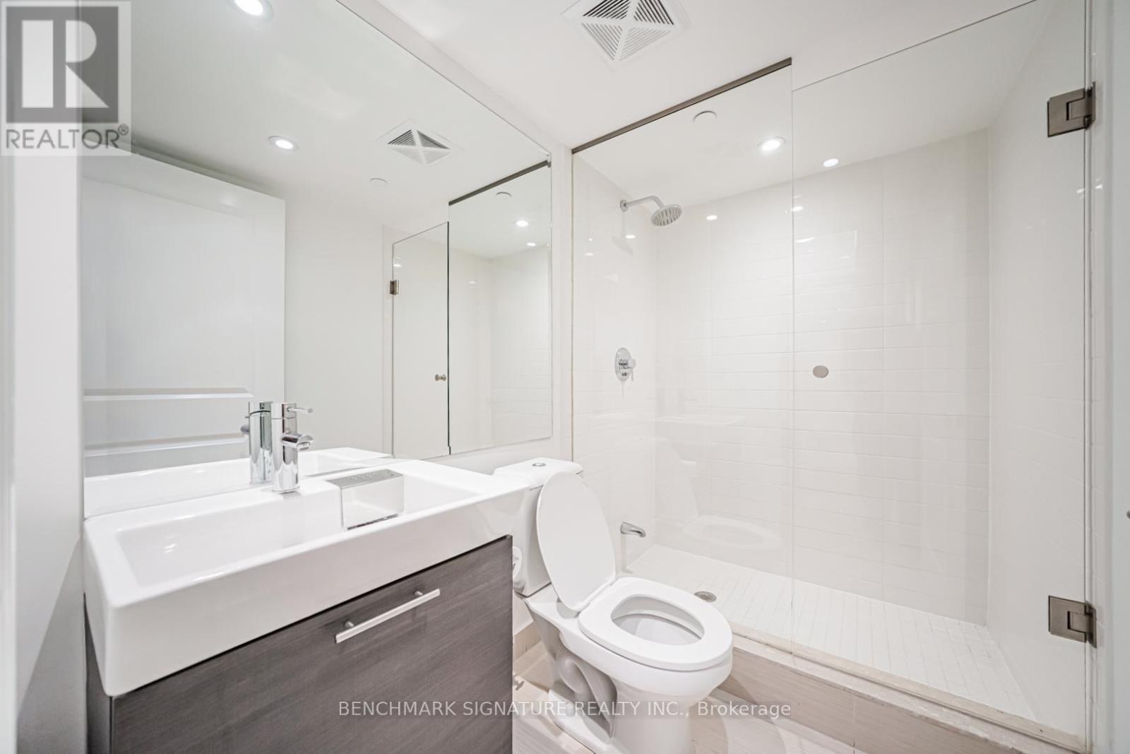 1416 - 386 Yonge Street, Toronto, Ontario  M5B 0A5 - Photo 5 - C12790820