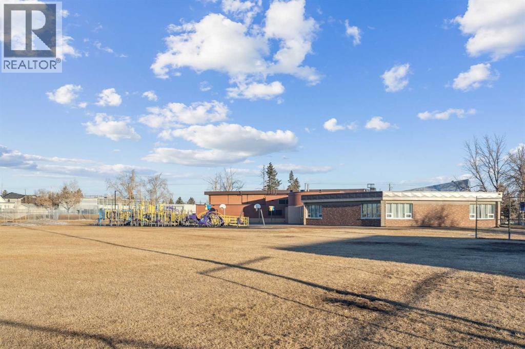 1816 42 Street Se, Calgary, Alberta  T2B 1E9 - Photo 38 - A2285724