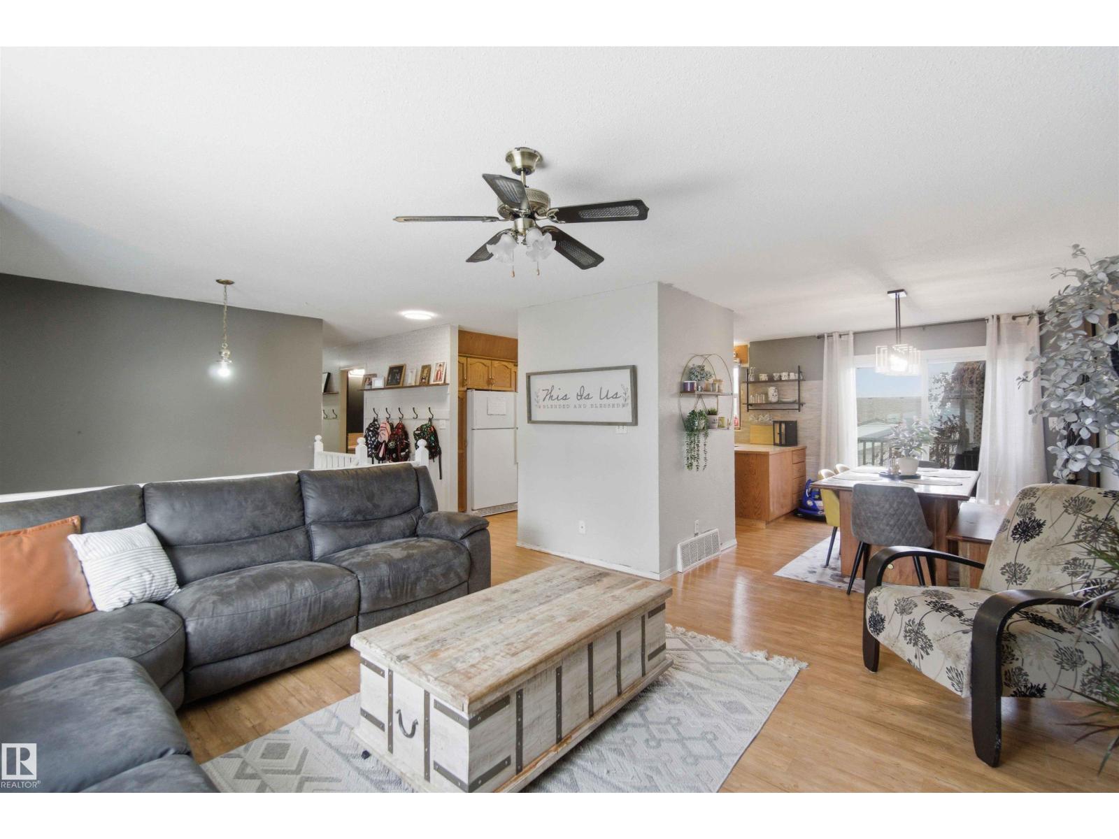 6008 54 Av, Camrose, Alberta  T4V 4G6 - Photo 7 - E4473709