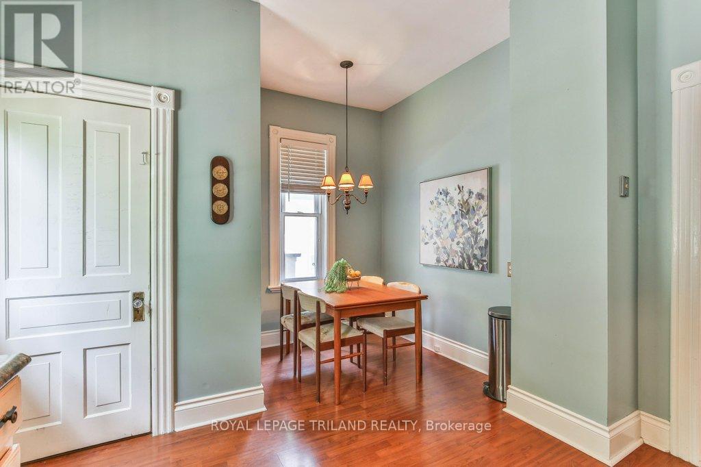 38 Byron Avenue E, London South, Ontario  N6C 1C5 - Photo 19 - X12781974