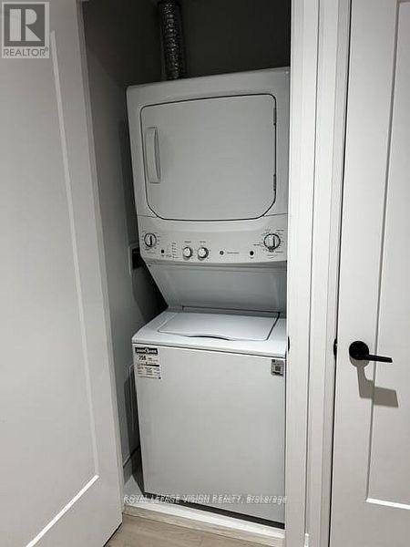 209 - 505 Glencairn Avenue, Toronto, Ontario  M6B 0B2 - Photo 8 - C12790834