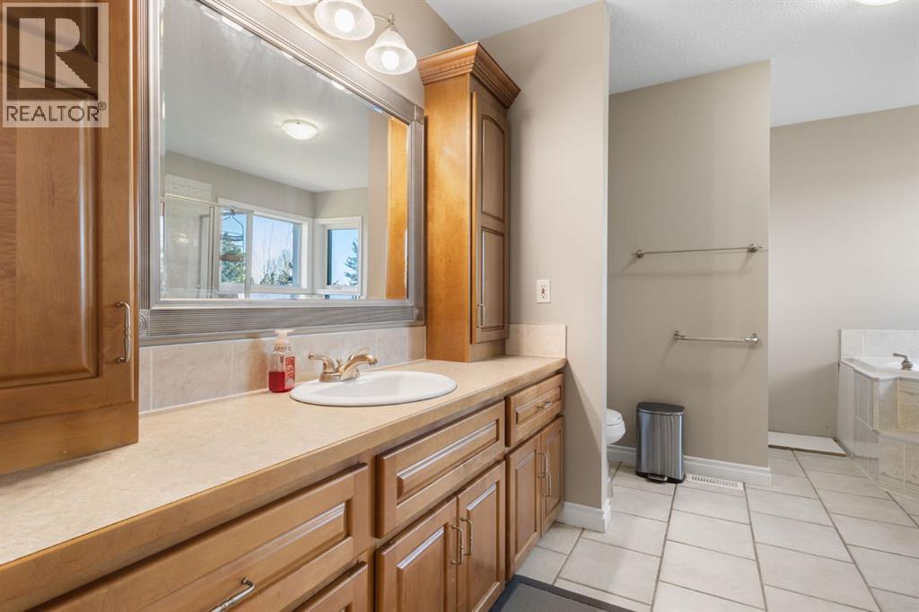 149 Sharp Hill Drive, Rural Rocky View County, Alberta  T4A 0P1 - Photo 21 - A2284437