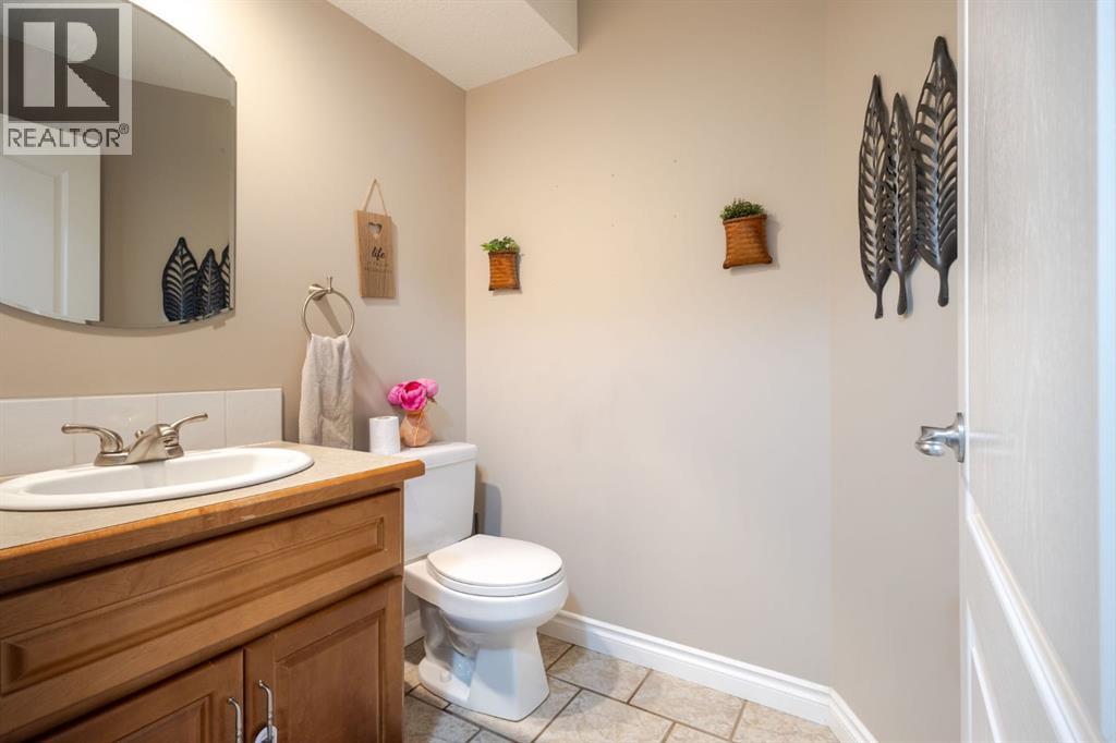 149 Sharp Hill Drive, Rural Rocky View County, Alberta  T4A 0P1 - Photo 15 - A2284437