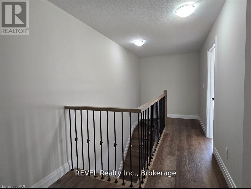 16 Warren Trail, Welland, Ontario  L3B 0N8 - Photo 11 - X12789994