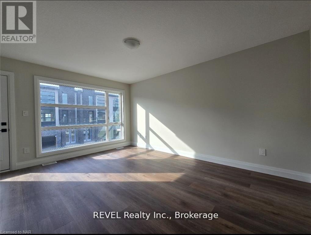 16 Warren Trail, Welland, Ontario  L3B 0N8 - Photo 7 - X12789994