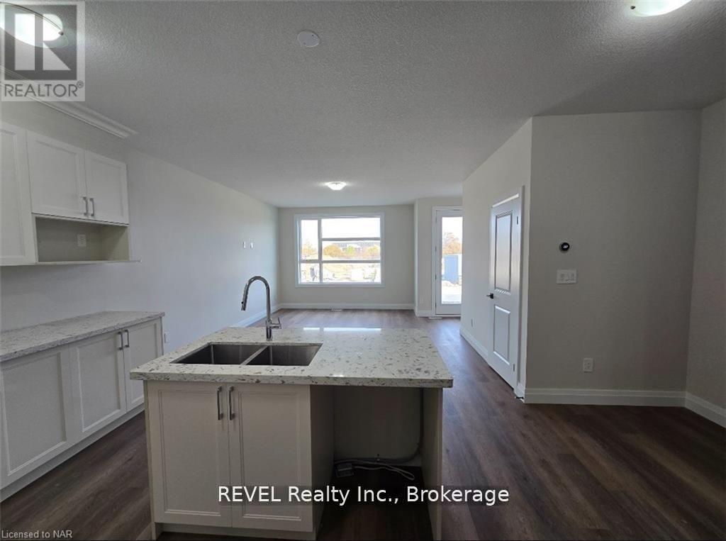 16 Warren Trail, Welland, Ontario  L3B 0N8 - Photo 5 - X12789994