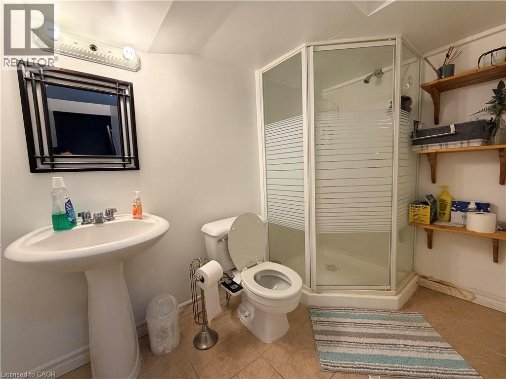 684 Jacob Lane, Waterloo, Ontario  N2V 2G9 - Photo 24 - 40804738