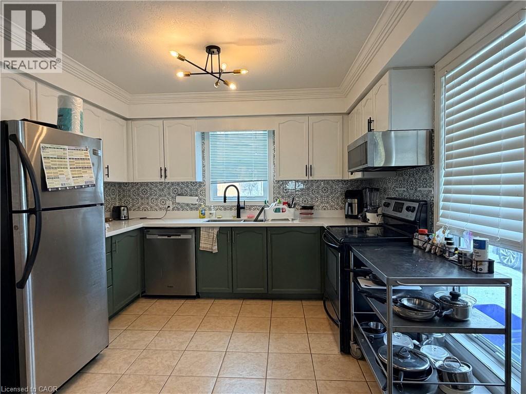 684 Jacob Lane, Waterloo, Ontario  N2V 2G9 - Photo 5 - 40804738