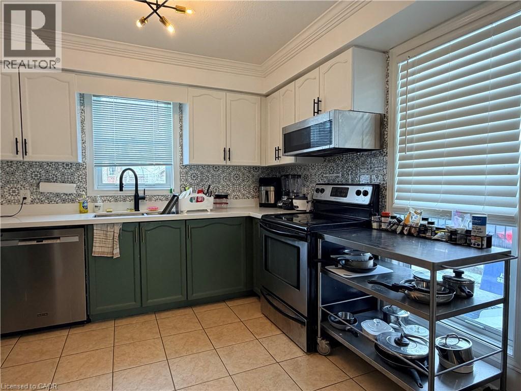 684 Jacob Lane, Waterloo, Ontario  N2V 2G9 - Photo 6 - 40804738