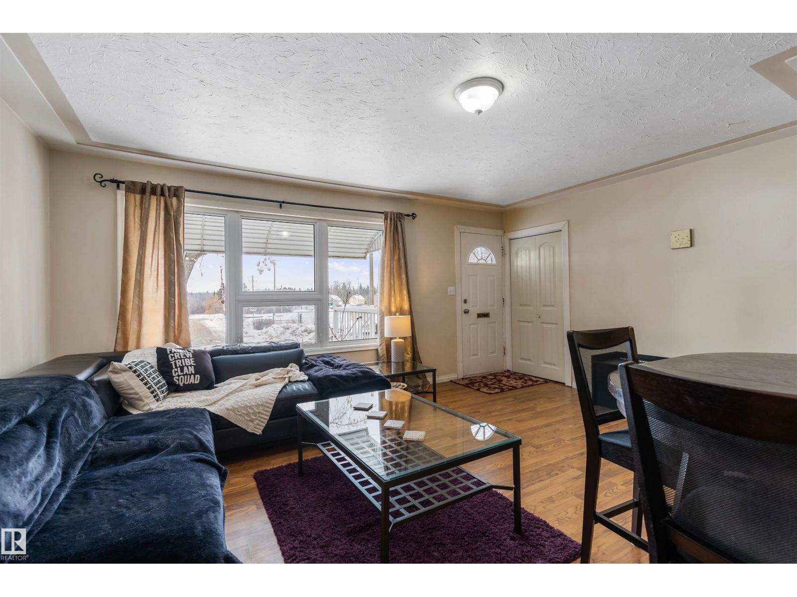 65 Mission Av, St. Albert, Alberta  T8N 1H9 - Photo 5 - E4473711