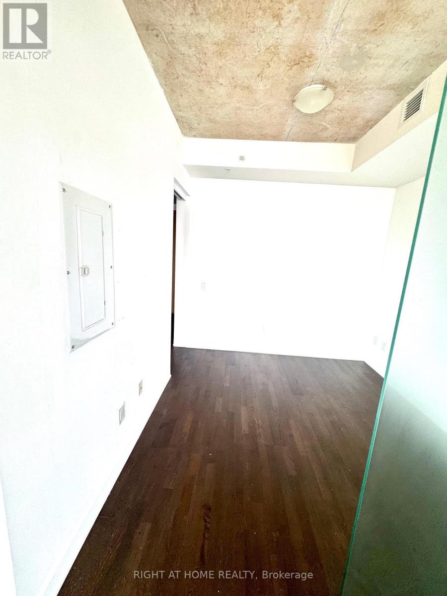 1316 - 629 King Street W, Toronto, Ontario  M5V 0G9 - Photo 10 - C12790842