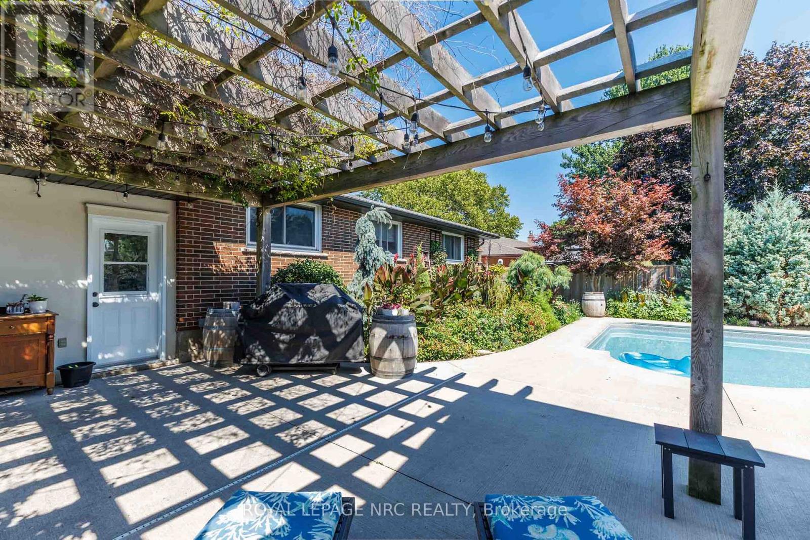 6 Croydon Drive, St. Catharines, Ontario  L2M 1J2 - Photo 39 - X12790860