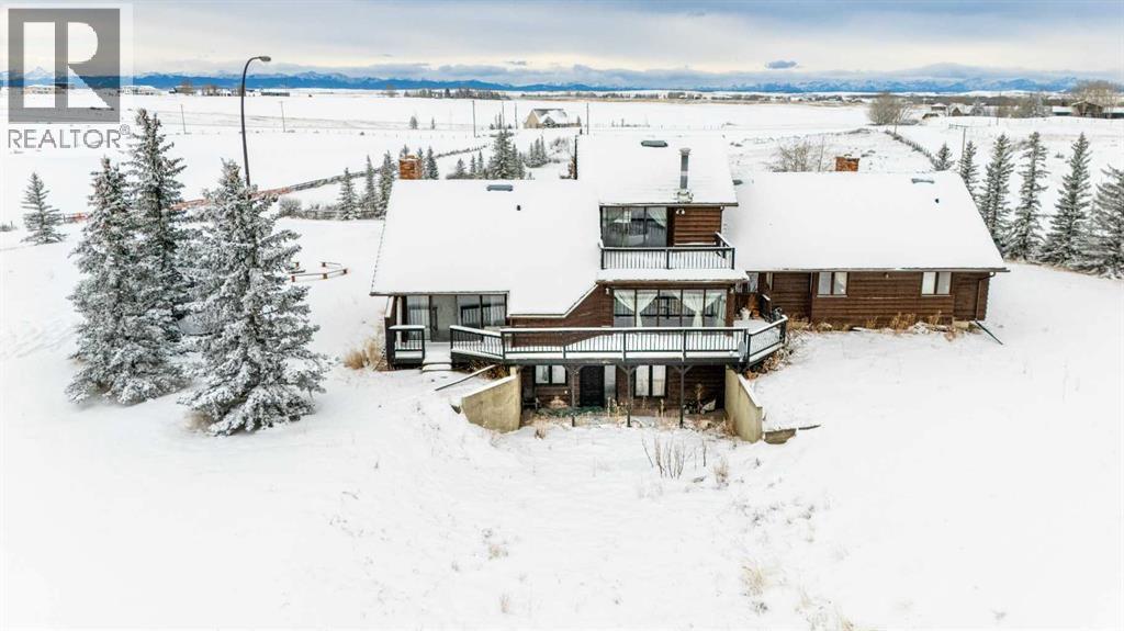 251210 Range Road 32, Rural Rocky View County, Alberta  T3Z 1E4 - Photo 5 - A2274330