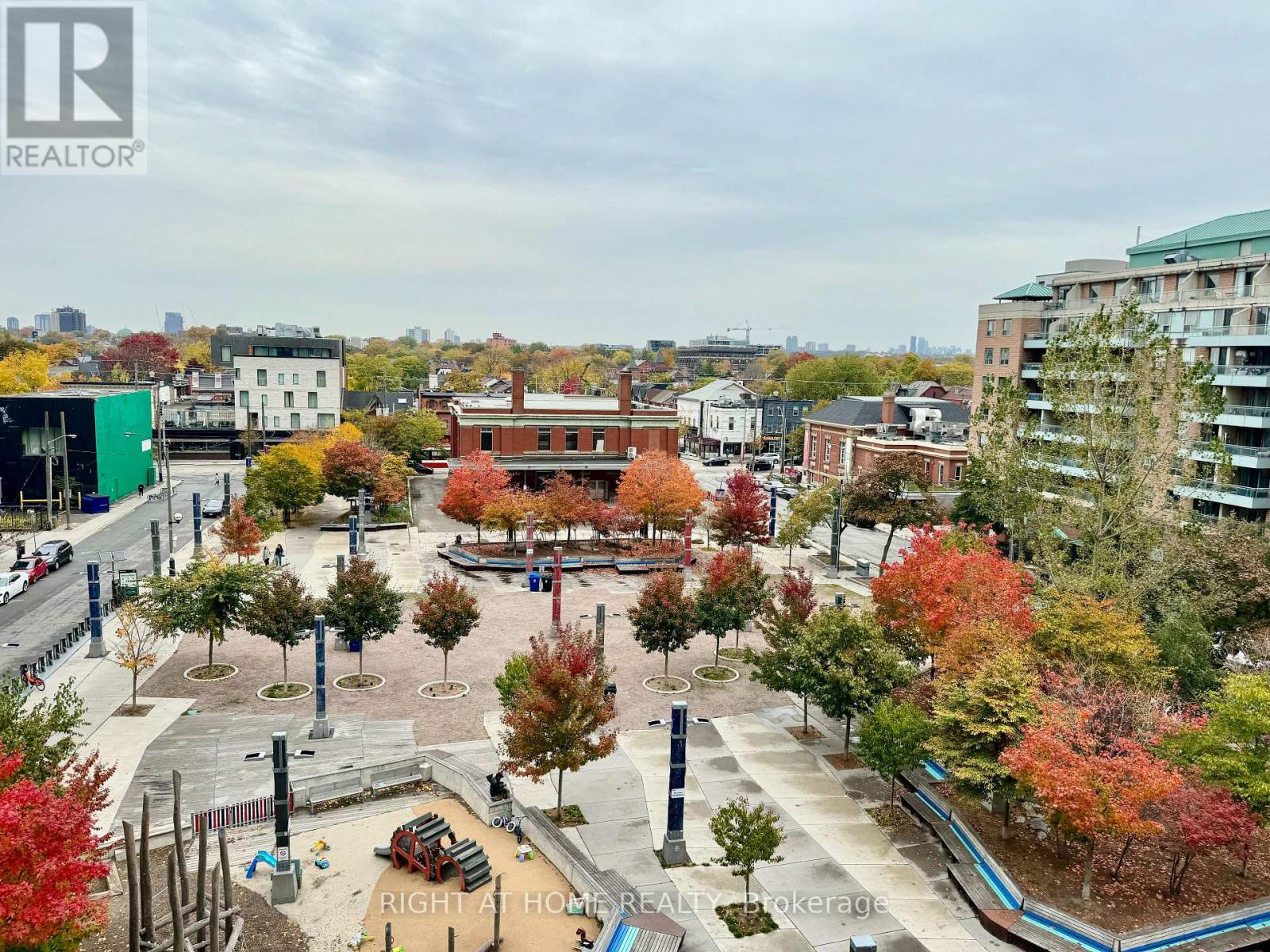 606 - 36 LISGAR STREET, Toronto, Ontario