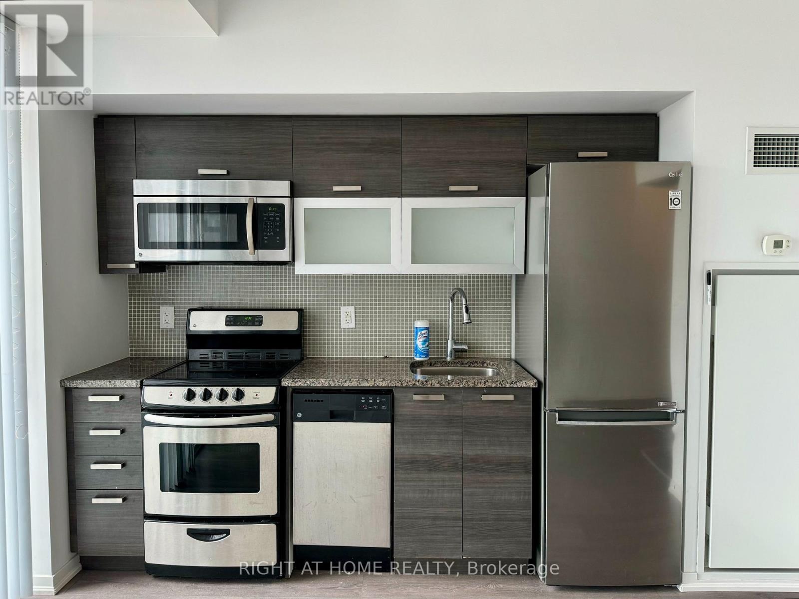 606 - 36 Lisgar Street, Toronto, Ontario  M6J 0B1 - Photo 4 - C12790862