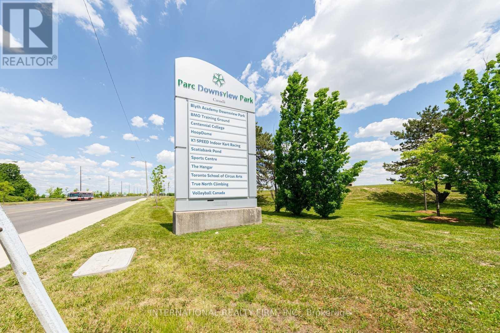 11 Locust Lodge Gardens, Toronto, Ontario  M3K 0B2 - Photo 39 - W12790858