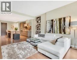 1618 COLUMBIA STREET, Vancouver, British Columbia