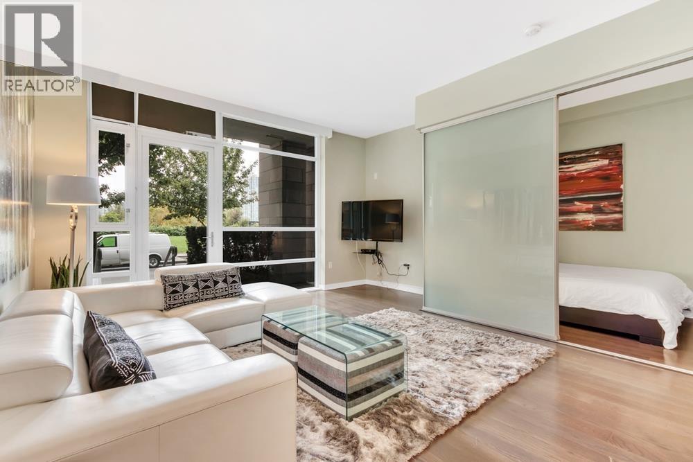 1618 Columbia Street, Vancouver, British Columbia  B5Y 0B6 - Photo 4 - R3067262