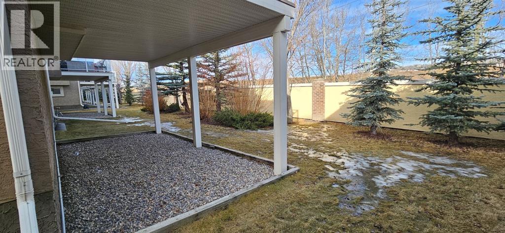 14 Discovery Woods Villas Sw, Calgary, Alberta  T3H 5A6 - Photo 41 - A2273726