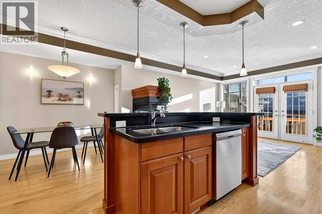 2410 35 Street Sw, Calgary, Alberta  T3E 2Y1 - Photo 12 - A2285066