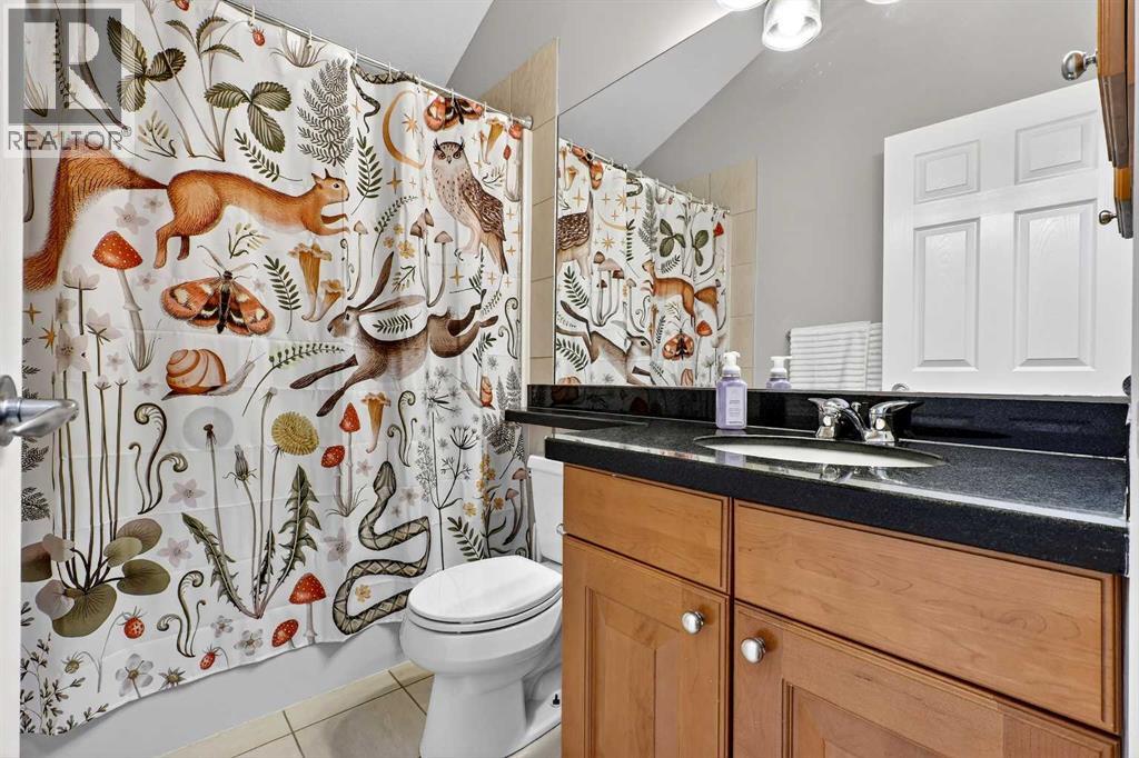 2410 35 Street Sw, Calgary, Alberta  T3E 2Y1 - Photo 24 - A2285066