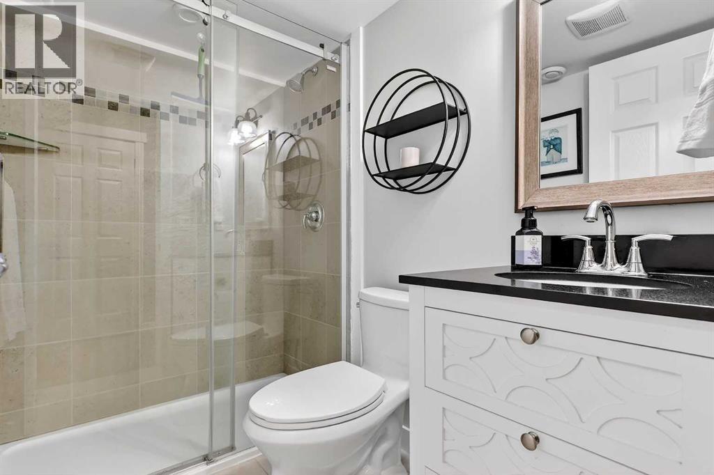 2410 35 Street Sw, Calgary, Alberta  T3E 2Y1 - Photo 28 - A2285066