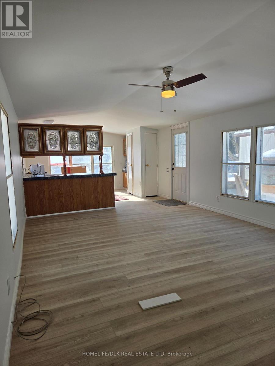 15 Taylor Street, Rideau Lakes, Ontario  K0G 1E0 - Photo 11 - X12785626