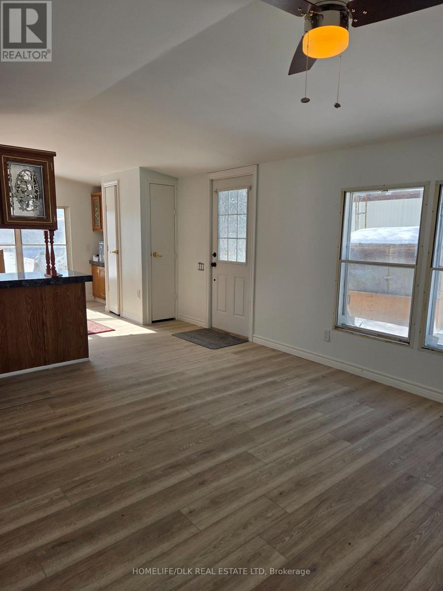 15 Taylor Street, Rideau Lakes, Ontario  K0G 1E0 - Photo 9 - X12785626