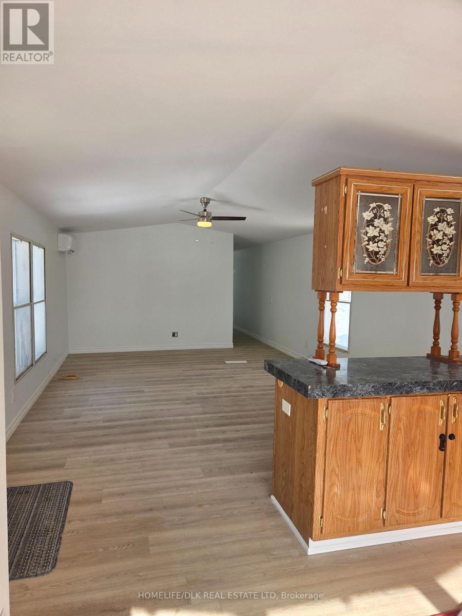 15 Taylor Street, Rideau Lakes, Ontario  K0G 1E0 - Photo 8 - X12785626