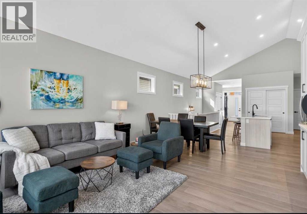 184 Precedence Hill, Cochrane, Alberta  T4C 2J2 - Photo 16 - A2285704