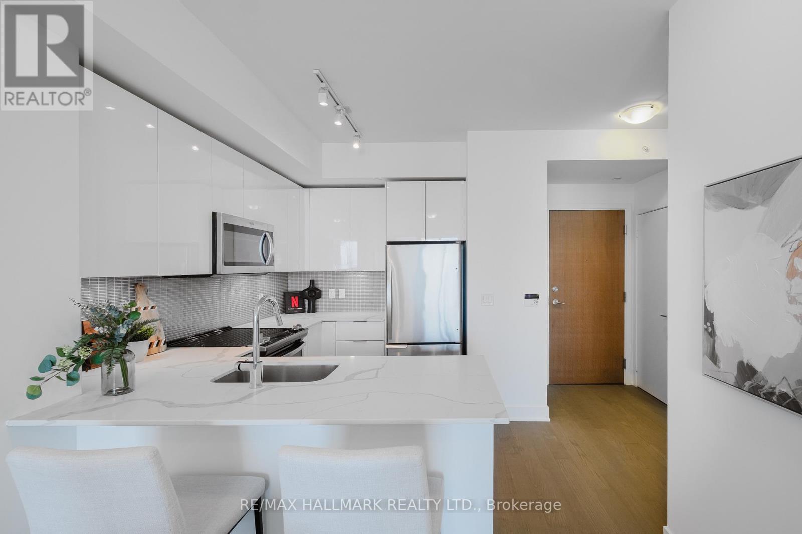 3905 - 20 Shore Breeze Drive, Toronto, Ontario  M8V 0C7 - Photo 13 - W12790872