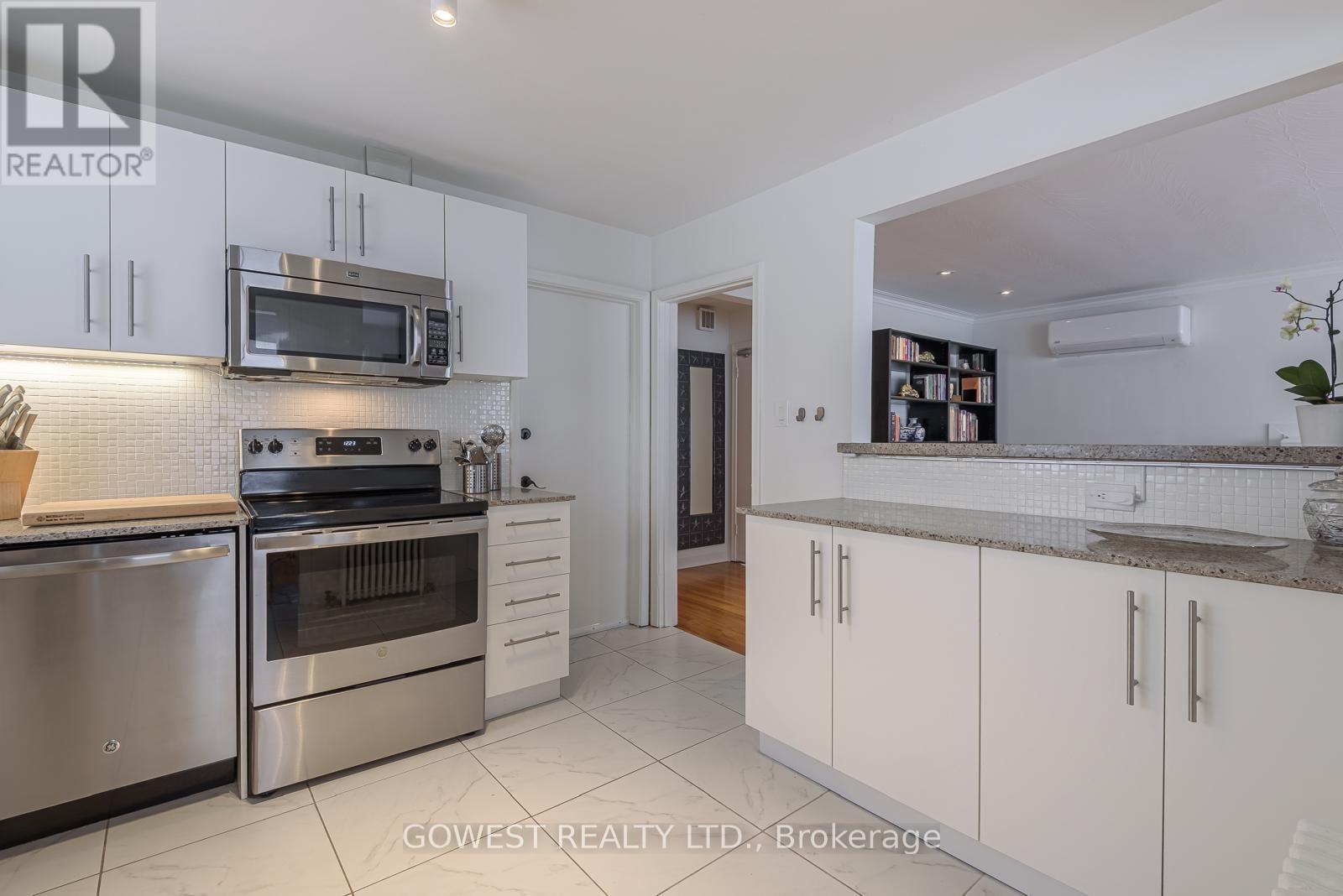 2 - 4613 Dundas Street W, Toronto, Ontario  M9A 1A3 - Photo 16 - W12790876