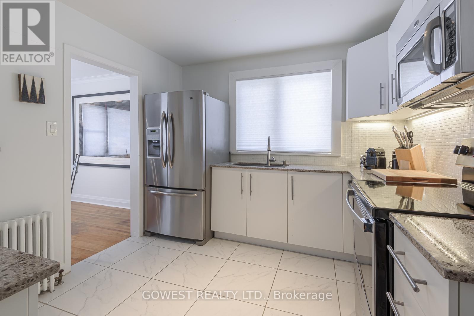 2 - 4613 Dundas Street W, Toronto, Ontario  M9A 1A3 - Photo 6 - W12790876