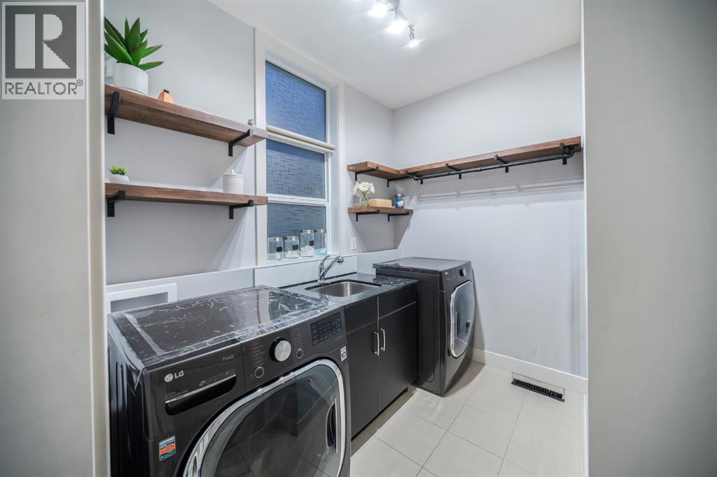 216 Gleneagles Estates Lane, Cochrane, Alberta  T4C 2H7 - Photo 28 - A2283334