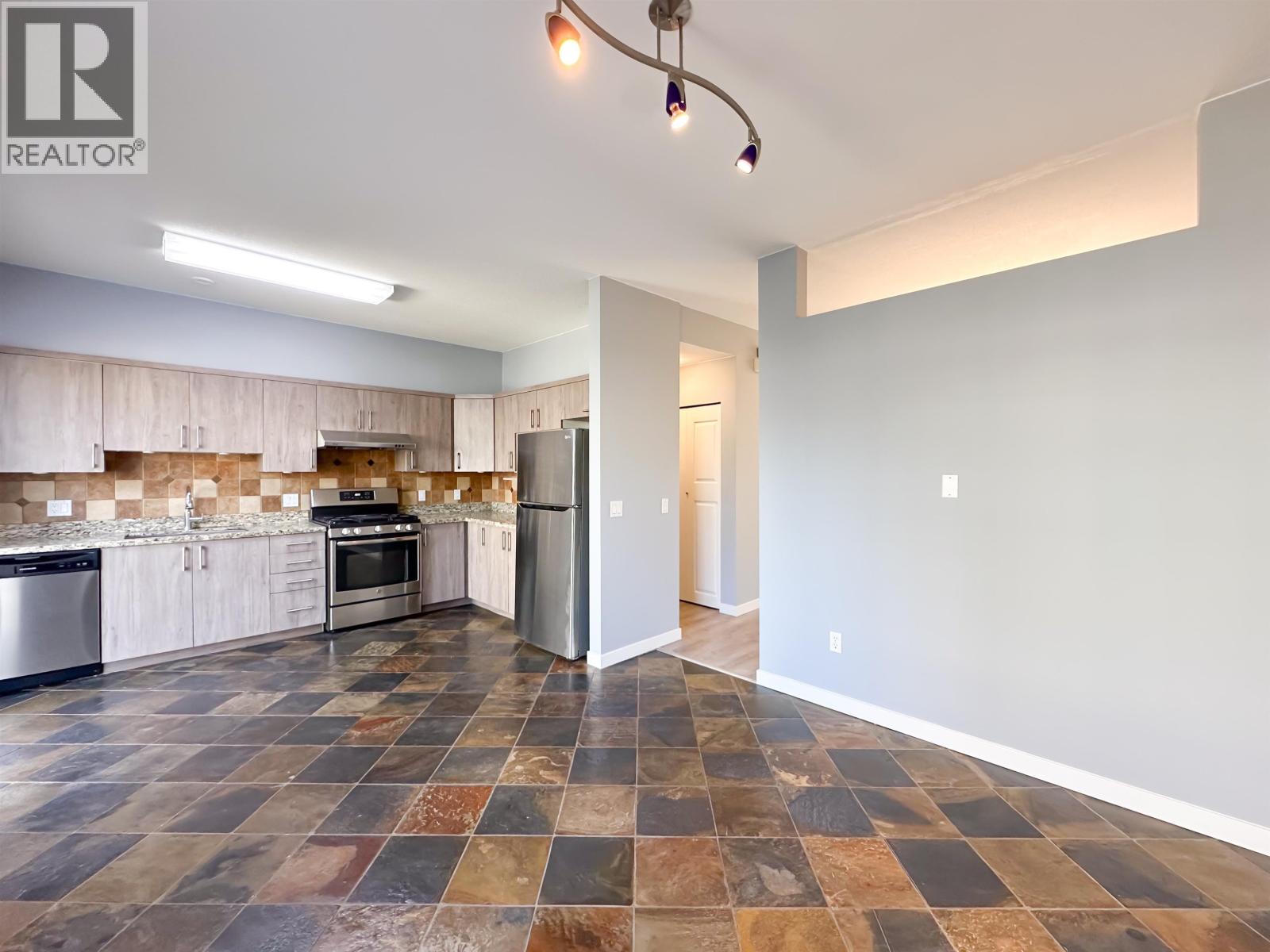 155 3880 Westminster Highway, Richmond, British Columbia  V7C 5S1 - Photo 11 - R3089825