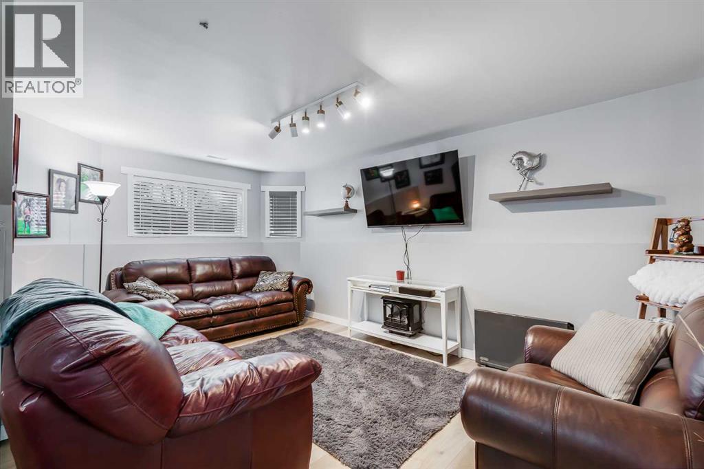 211 Silver Springs Way Nw, Airdrie, Alberta  T4B 2Y3 - Photo 21 - A2285947