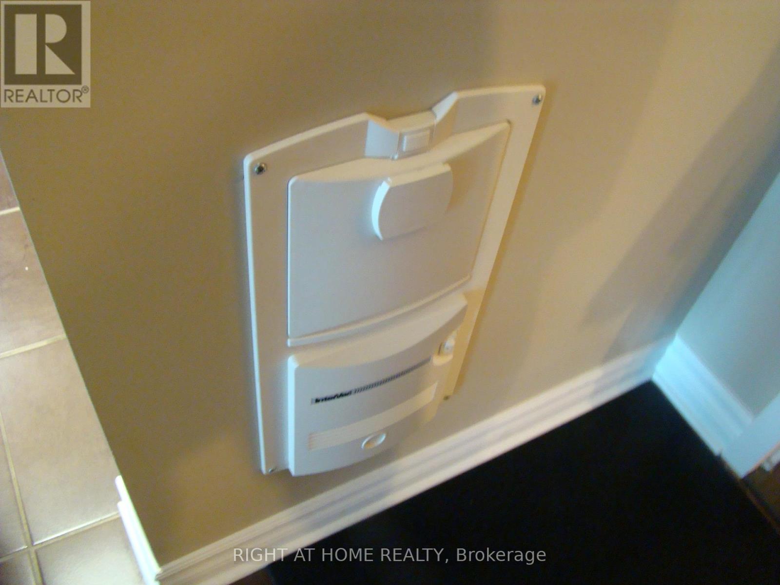 702 - 200 Rideau Street, Ottawa, Ontario  K1N 5Y1 - Photo 14 - X12790882