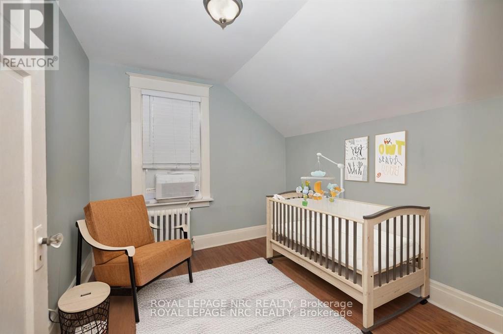 92 Dufferin Street, St. Catharines, Ontario  L2R 1Z8 - Photo 9 - X12790886