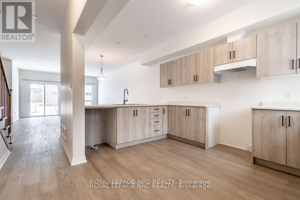 16 - 397 Garrison Road, Fort Erie, Ontario  L2A 1N1 - Photo 37 - X12790890